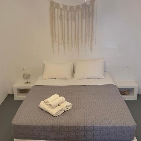 Prickly Pear House Hotel Plaka  Buitenkant foto