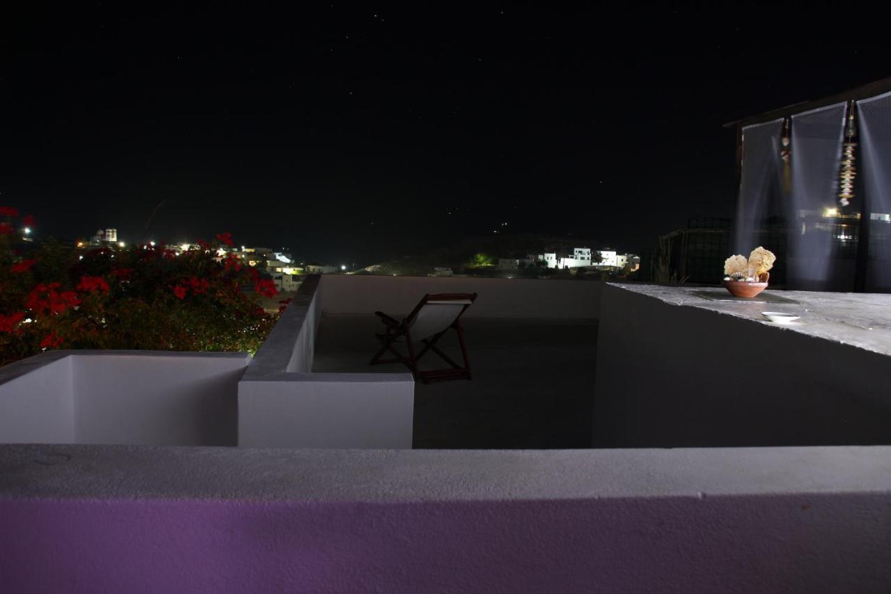 Prickly Pear House Hotel Plaka  Buitenkant foto