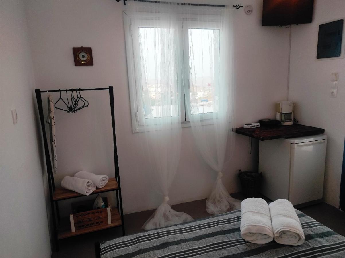 Prickly Pear House Hotel Plaka  Buitenkant foto
