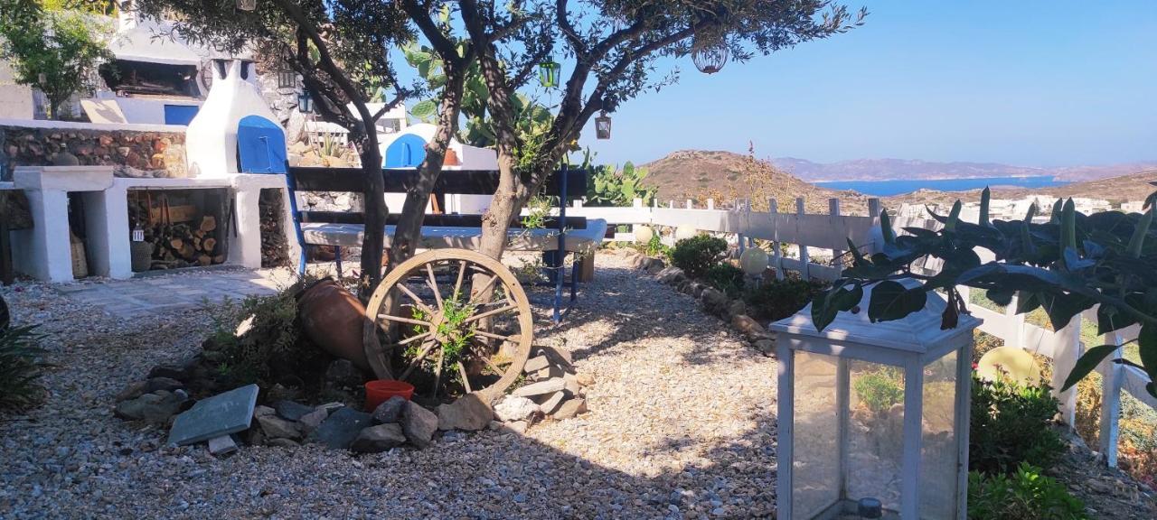 Prickly Pear House Hotel Plaka  Buitenkant foto
